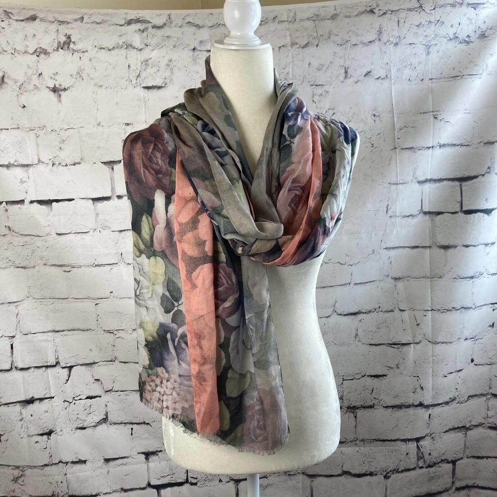 Nicki Colombo Scarf Rectangle Floral Multicolor Lightweight Cashmere Blend Italy
